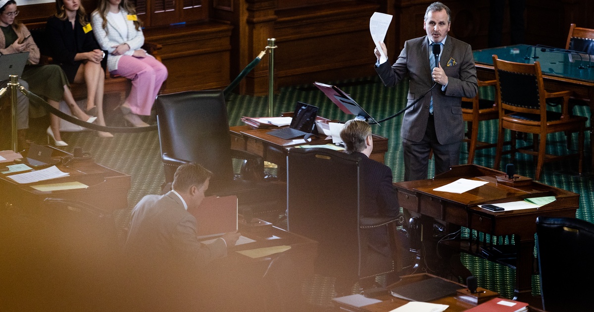 Texas Senate passes border enforcement, smuggling bills while House is